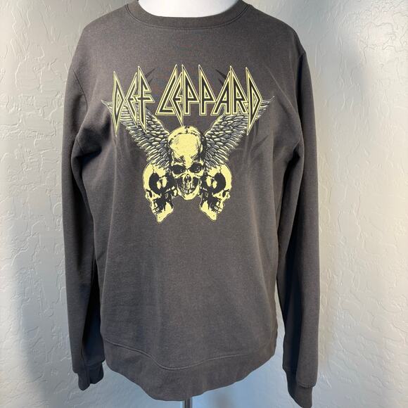 other Other - Def Leppard Official Licensed Sweatshirt Skull Wings Graphic Charcoal Rock Band